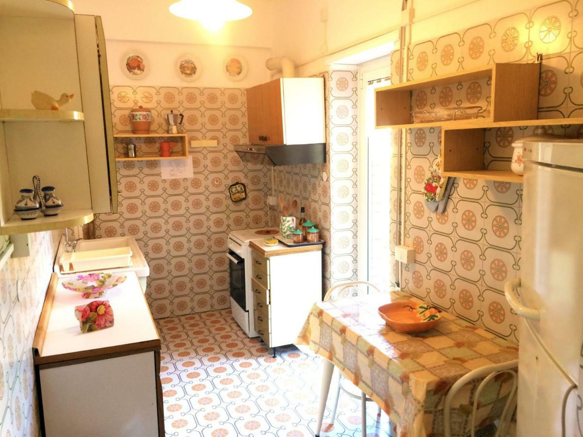 Roma Manuela'S Cozy Guest House Trastevere Exterior photo